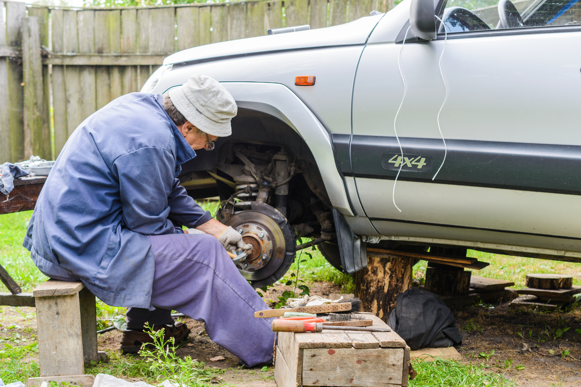 6 Easy DIY Auto Repair Hacks